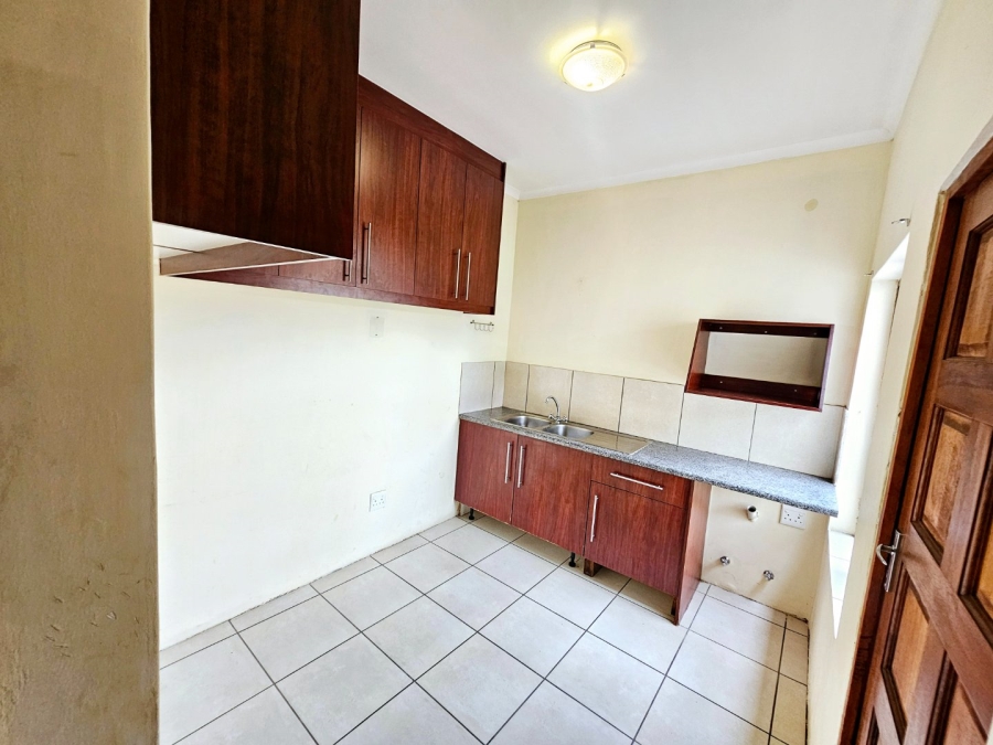 To Let 4 Bedroom Property for Rent in Monavoni Gauteng