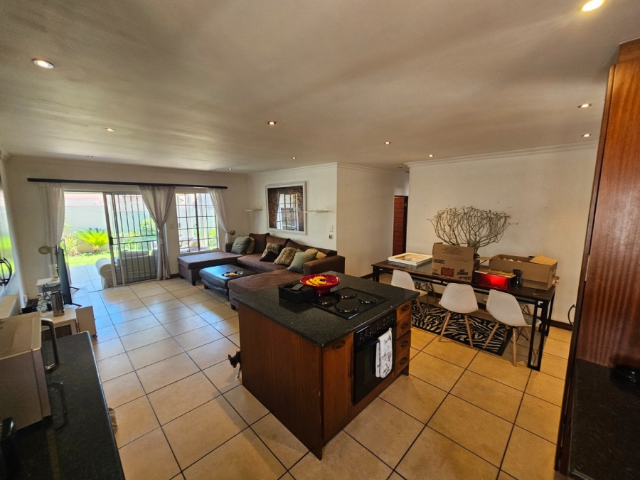 To Let 3 Bedroom Property for Rent in Thatchfield Gardens Gauteng