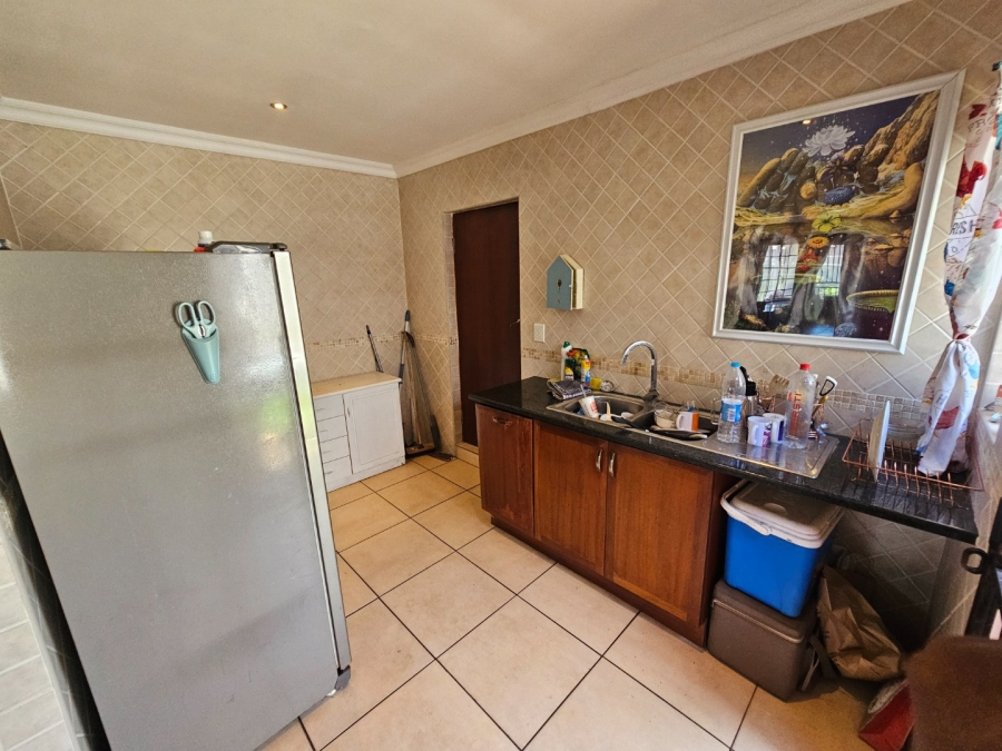 To Let 3 Bedroom Property for Rent in Thatchfield Gardens Gauteng