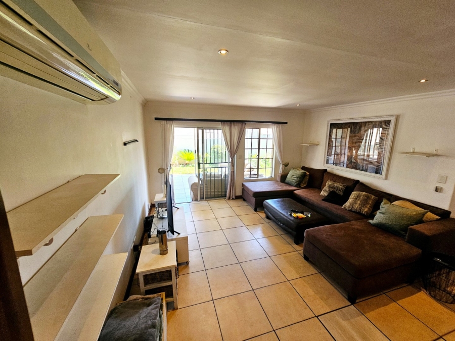 To Let 3 Bedroom Property for Rent in Thatchfield Gardens Gauteng