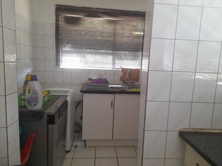 3 Bedroom Property for Sale in Wierda Park Gauteng