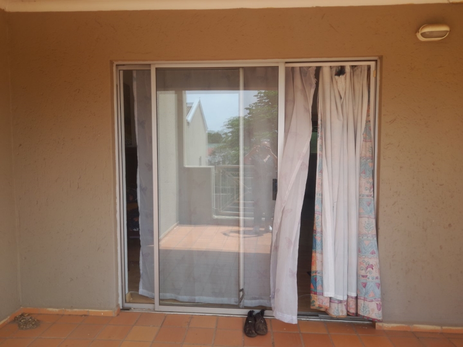 3 Bedroom Property for Sale in Wierda Park Gauteng