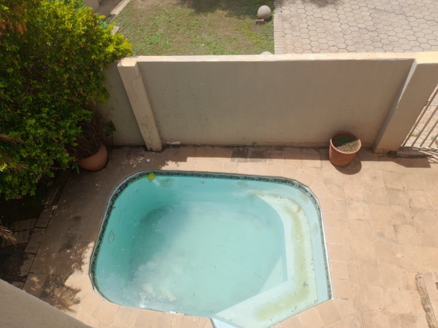 3 Bedroom Property for Sale in Wierda Park Gauteng