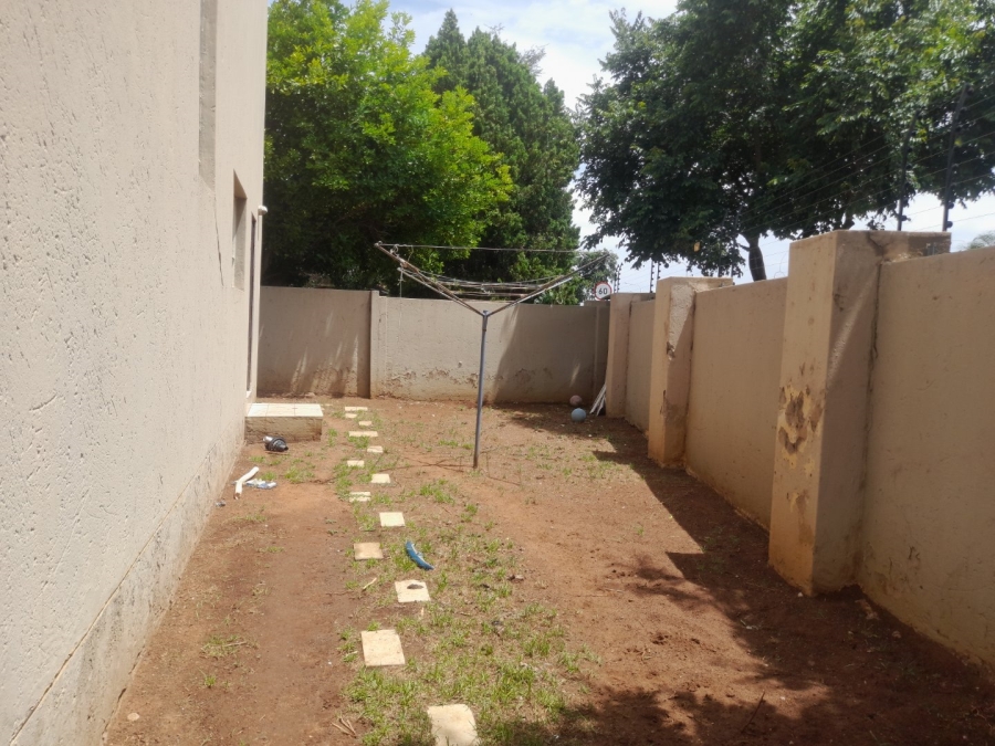 3 Bedroom Property for Sale in Wierda Park Gauteng