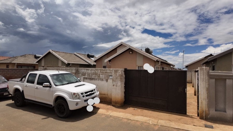 3 Bedroom Property for Sale in Windmill Park Gauteng