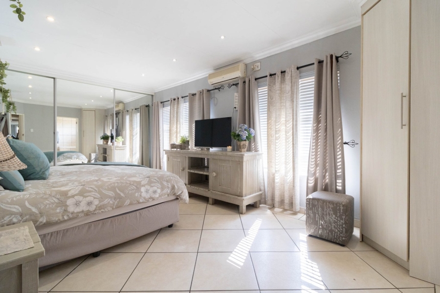 7 Bedroom Property for Sale in Kliprivier Gauteng