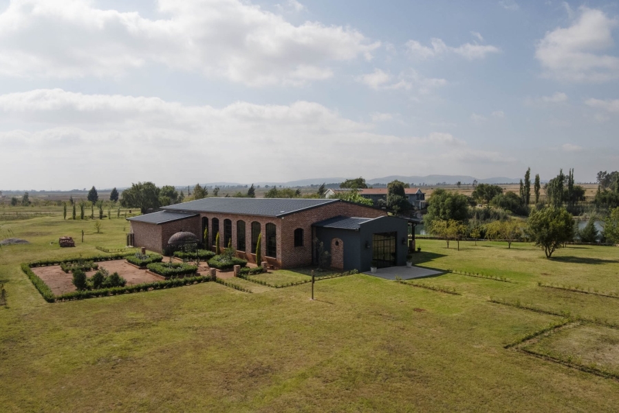 7 Bedroom Property for Sale in Kliprivier Gauteng