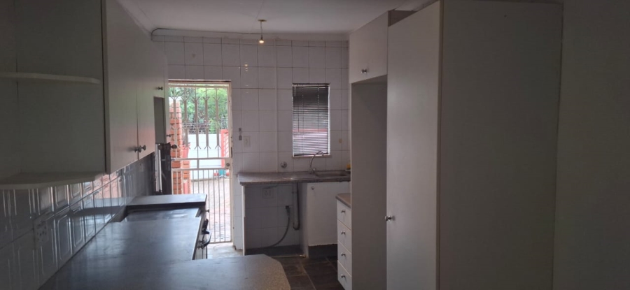 To Let 1 Bedroom Property for Rent in Randpark Ridge Gauteng