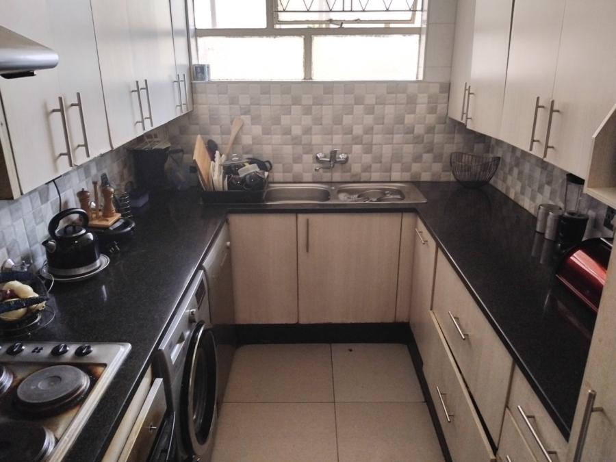 2 Bedroom Property for Sale in Lorentzville Gauteng