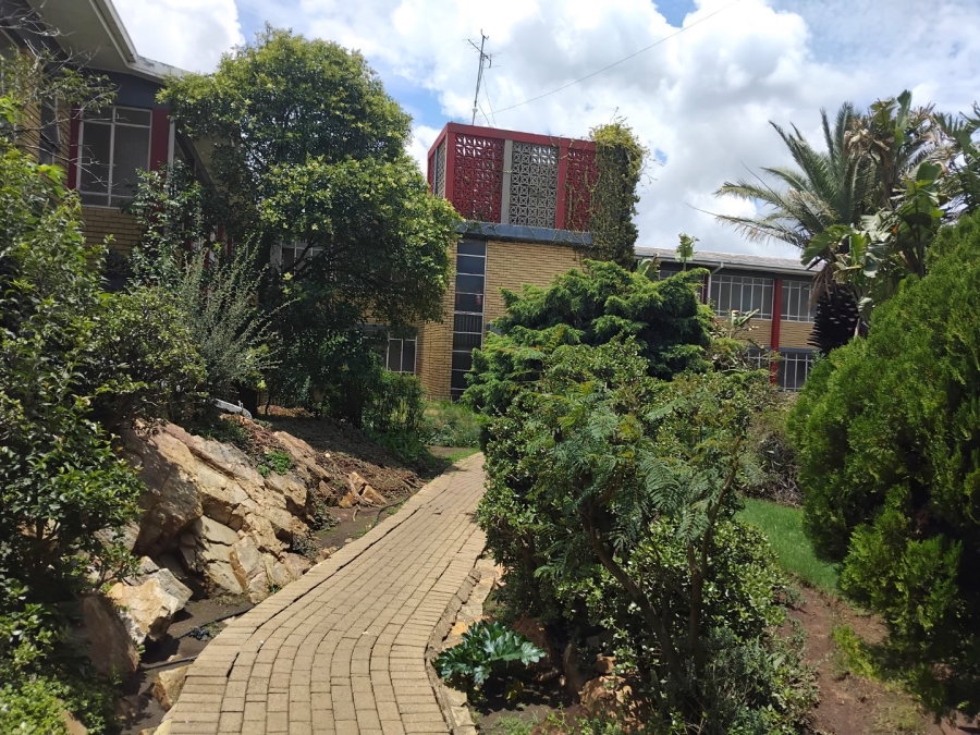 2 Bedroom Property for Sale in Lorentzville Gauteng