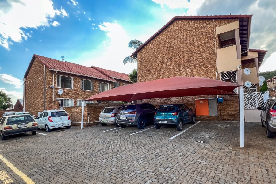 2 Bedroom Property for Sale in Glenvista Gauteng