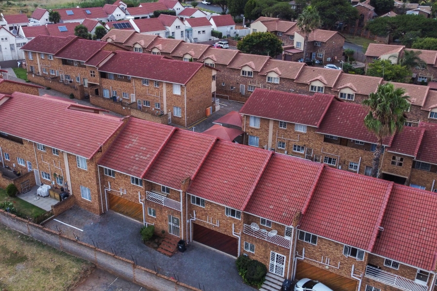 2 Bedroom Property for Sale in Glenvista Gauteng