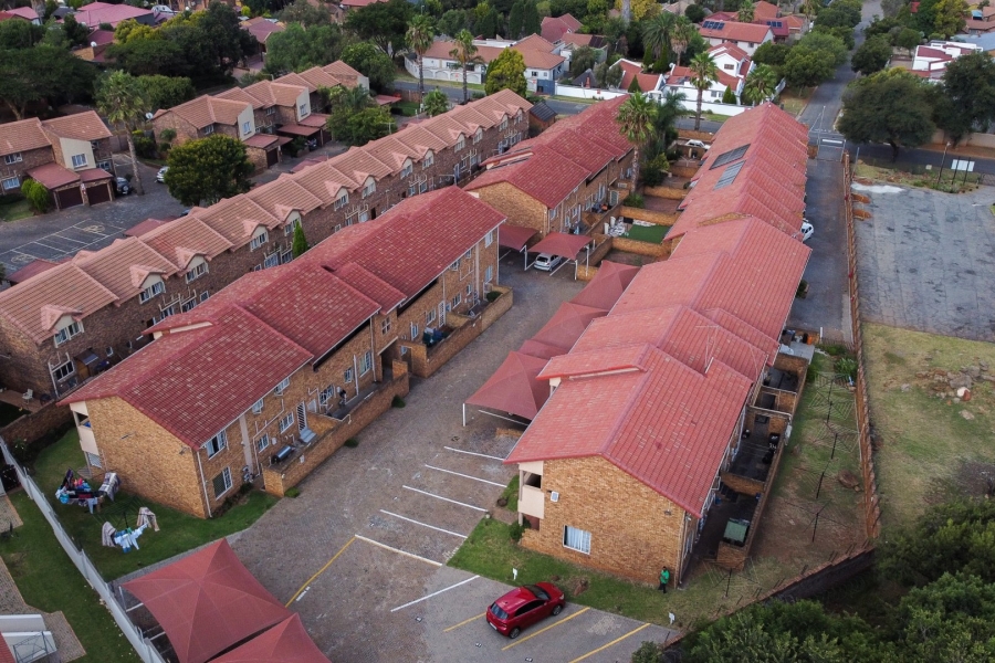 2 Bedroom Property for Sale in Glenvista Gauteng