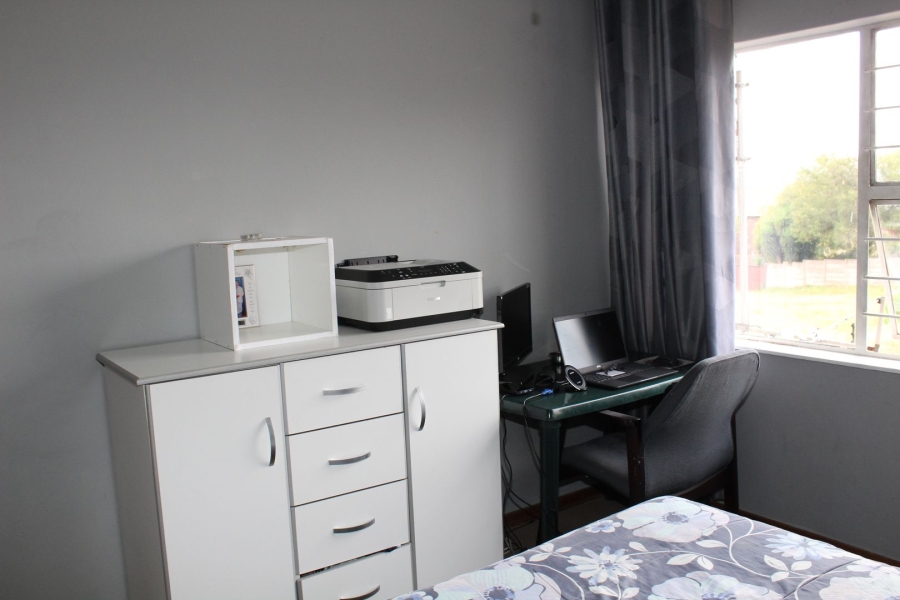 3 Bedroom Property for Sale in Eastleigh Gauteng