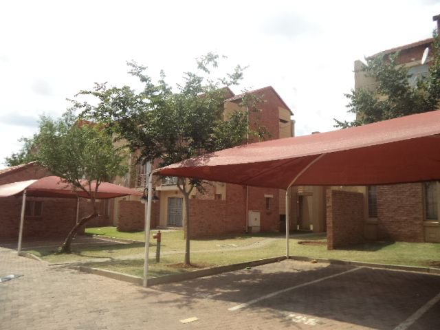 To Let 2 Bedroom Property for Rent in The Orchards Gauteng