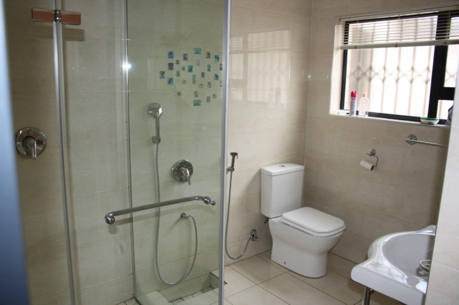 To Let 2 Bedroom Property for Rent in Bosmont Gauteng