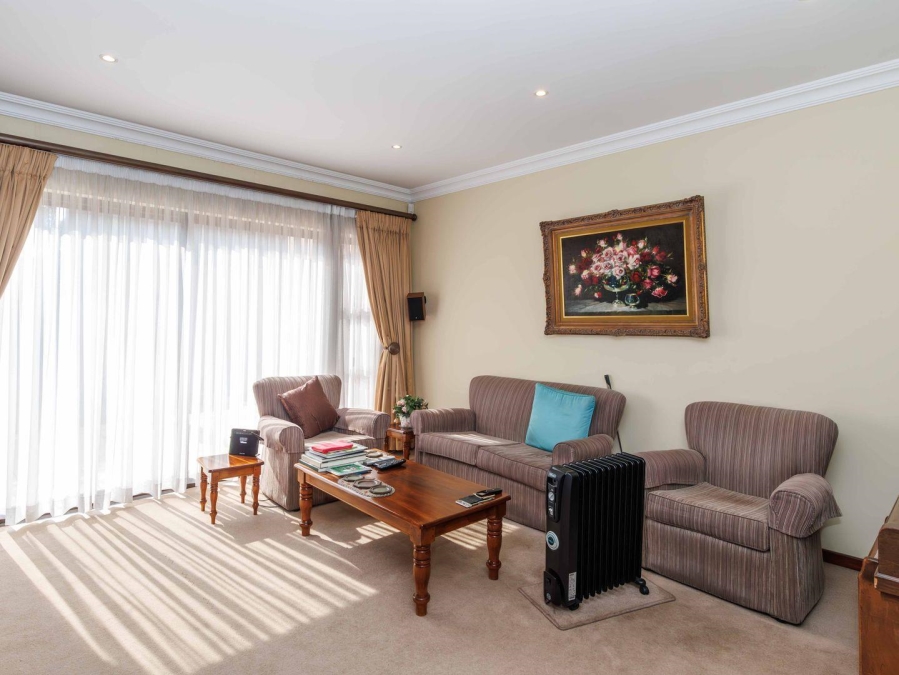 4 Bedroom Property for Sale in Bedfordview Gauteng