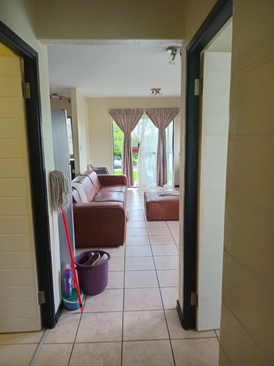 2 Bedroom Property for Sale in Zandspruit Gauteng