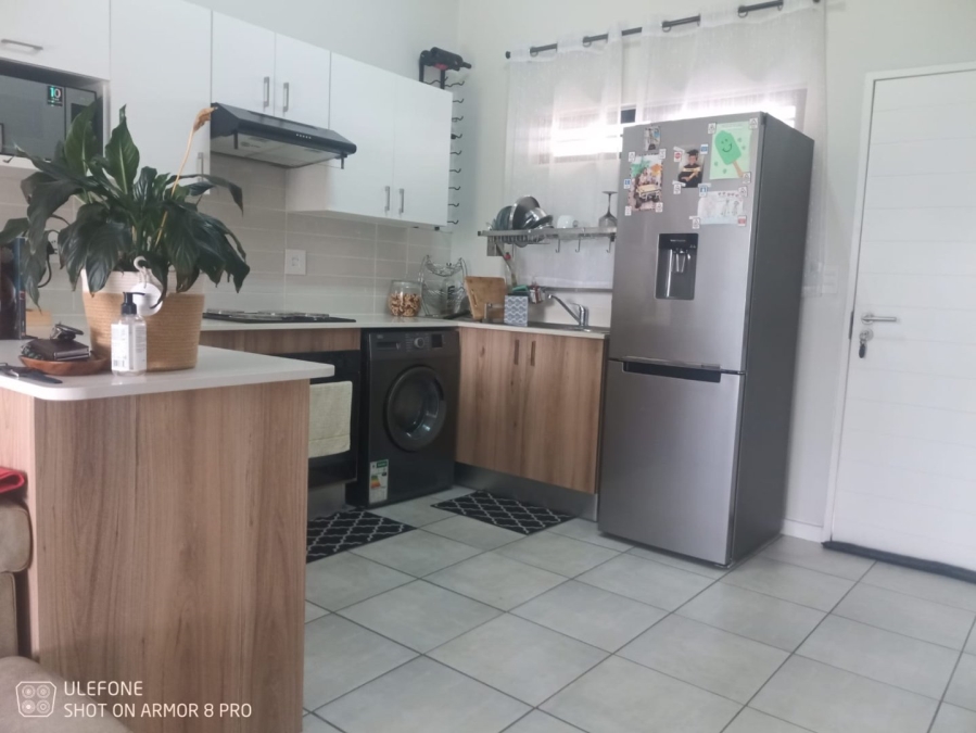 2 Bedroom Property for Sale in Lilianton Gauteng