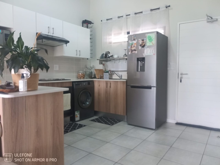 2 Bedroom Property for Sale in Lilianton Gauteng