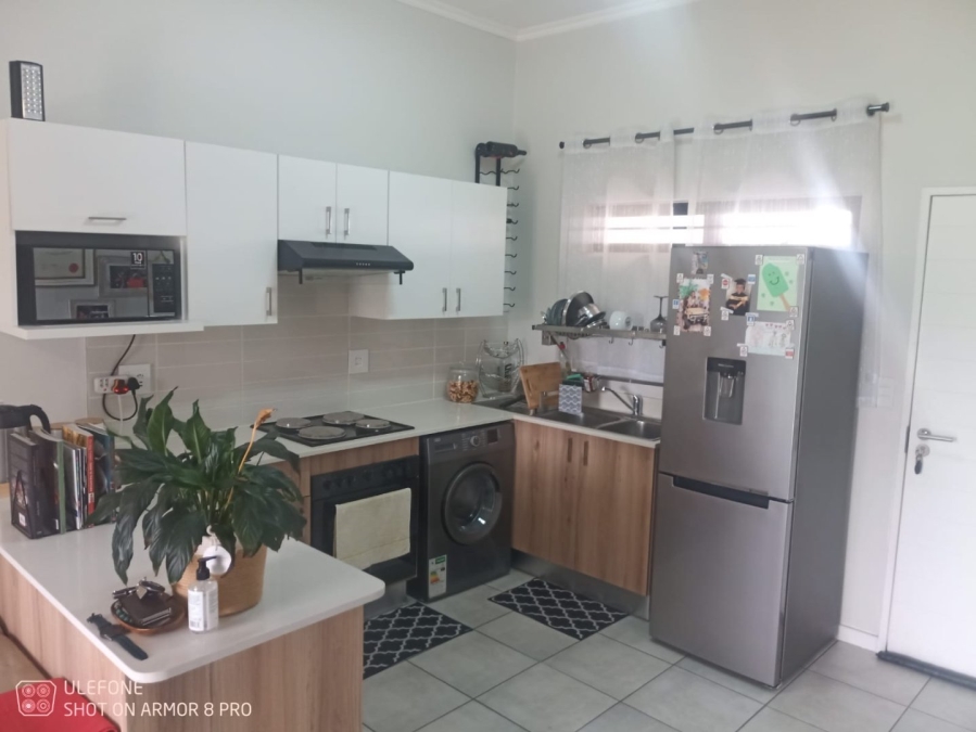 2 Bedroom Property for Sale in Lilianton Gauteng