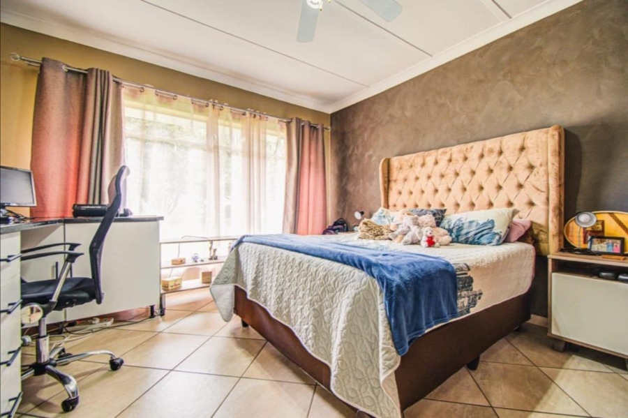 3 Bedroom Property for Sale in Parkdene Gauteng