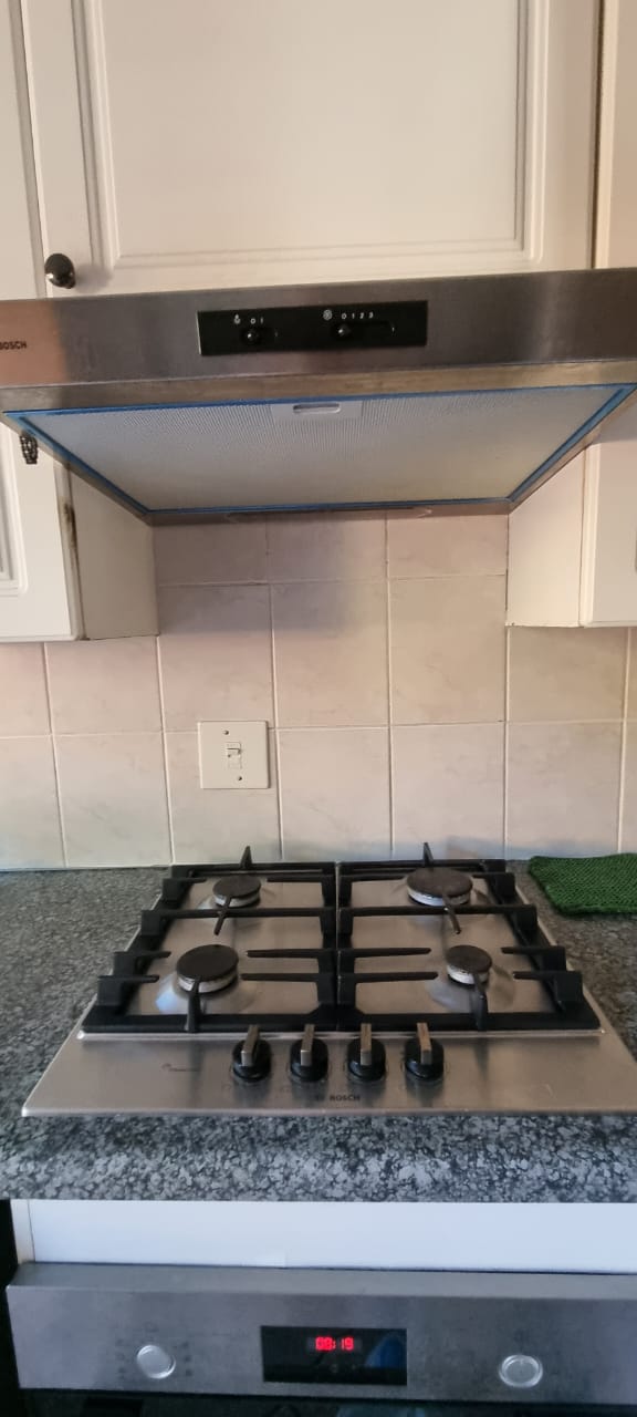 2 Bedroom Property for Sale in Magalieskruin Gauteng