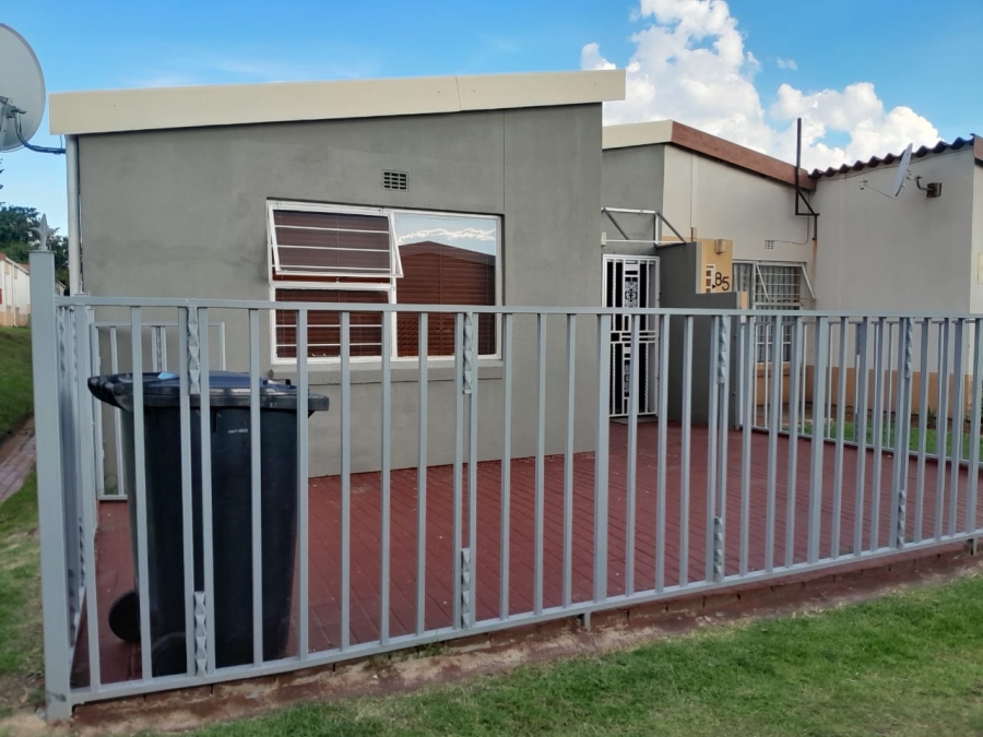 3 Bedroom Property for Sale in Ridgeway Gauteng