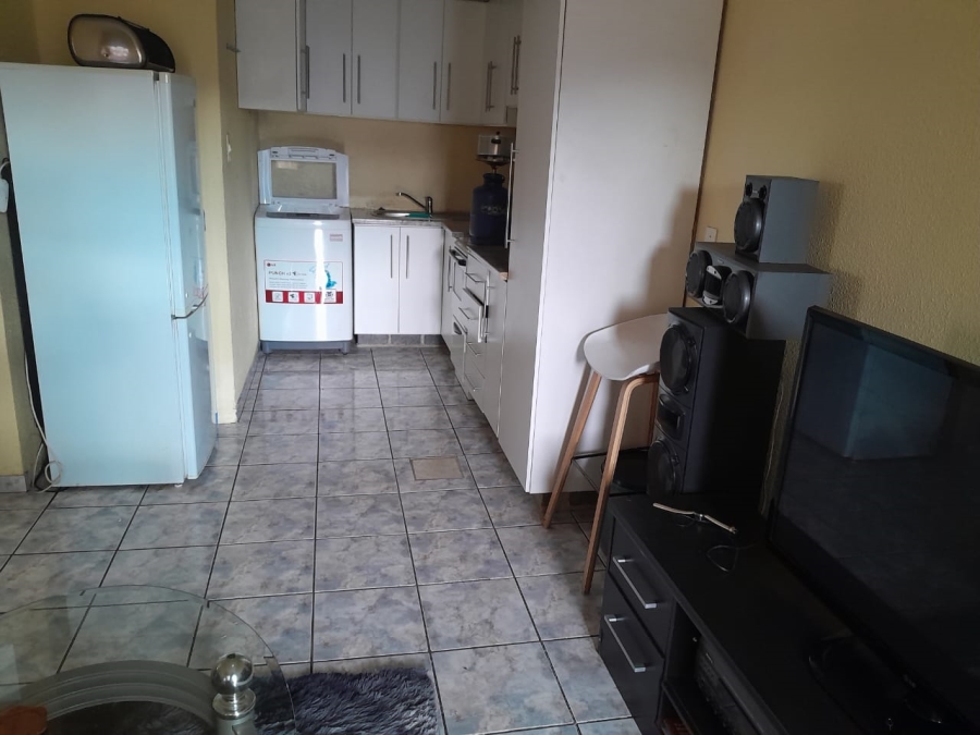 3 Bedroom Property for Sale in Ridgeway Gauteng