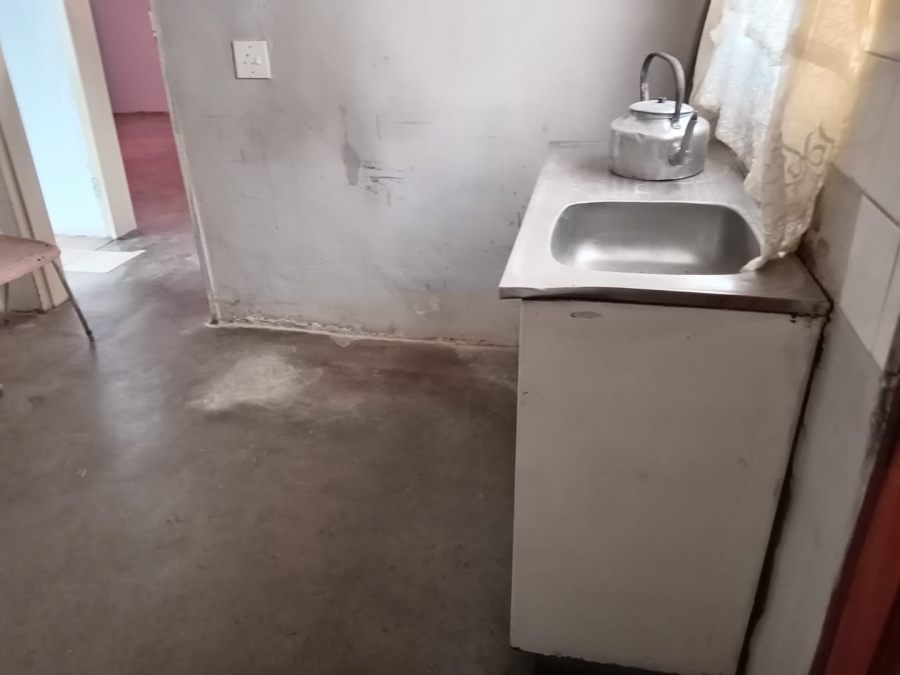 2 Bedroom Property for Sale in Soshanguve G Gauteng