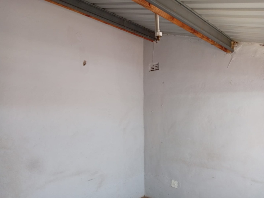 2 Bedroom Property for Sale in Soshanguve G Gauteng