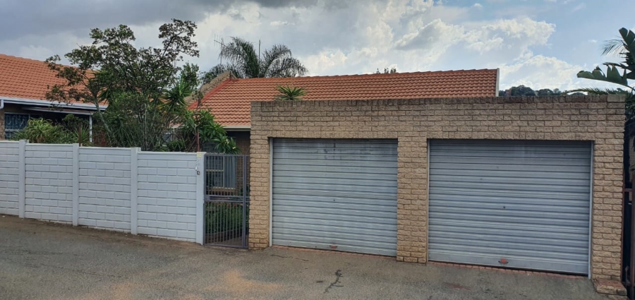 3 Bedroom Property for Sale in Noordheuwel Gauteng