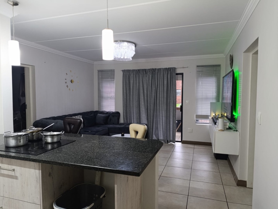 2 Bedroom Property for Sale in Amberfield Gauteng