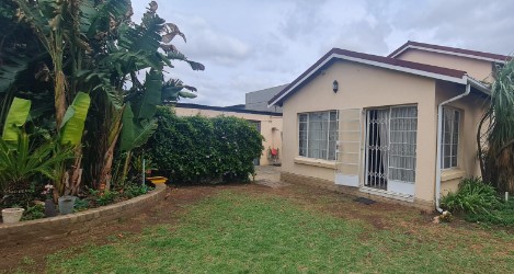 5 Bedroom Property for Sale in Lambton Gauteng