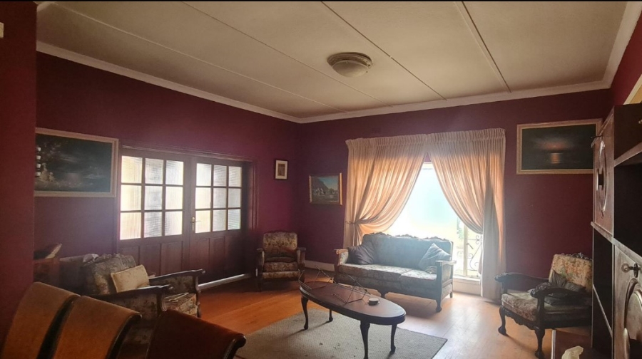 5 Bedroom Property for Sale in Lambton Gauteng