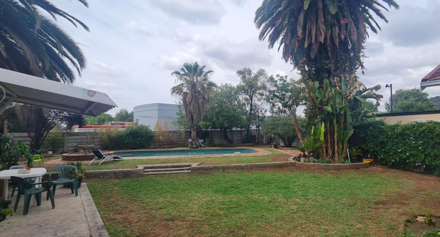 5 Bedroom Property for Sale in Lambton Gauteng