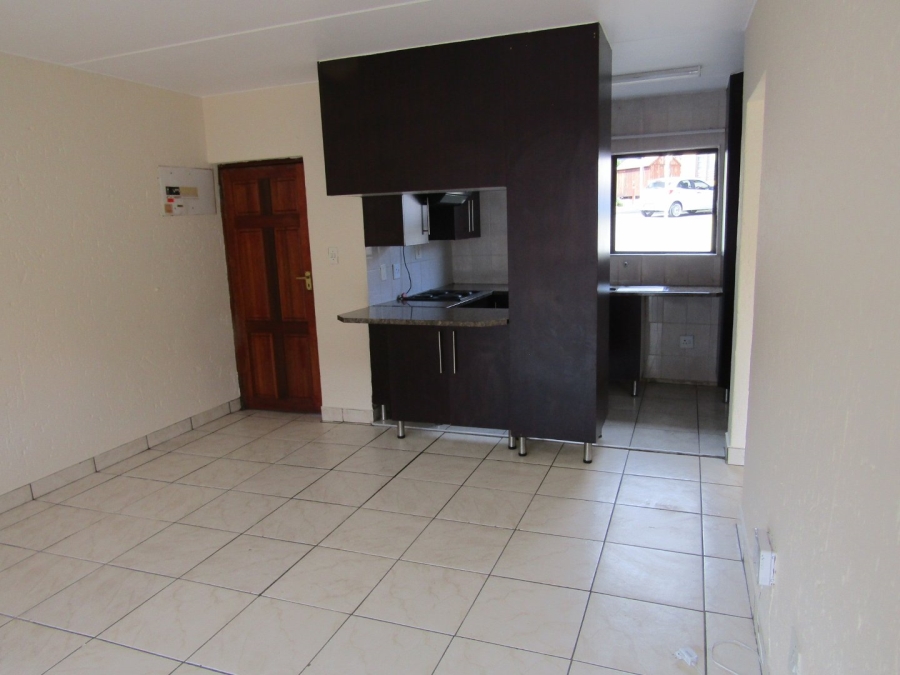 To Let 2 Bedroom Property for Rent in Winchester Hills Gauteng