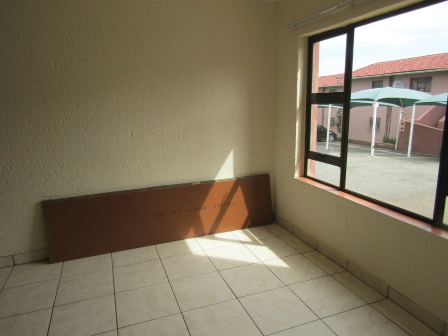 To Let 2 Bedroom Property for Rent in Winchester Hills Gauteng