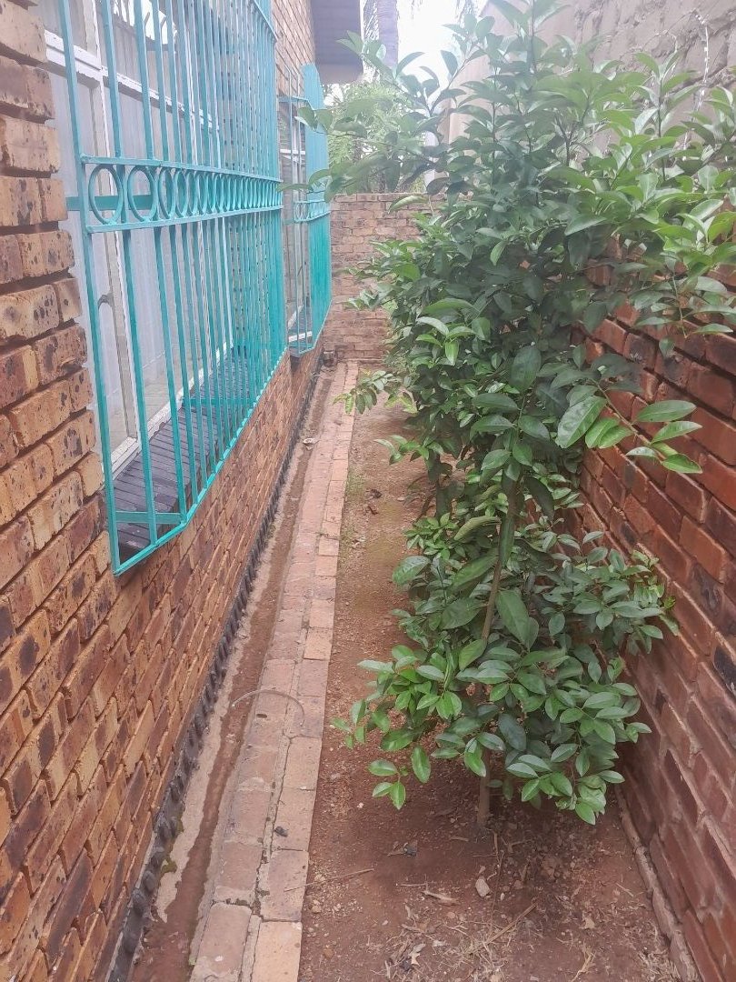 4 Bedroom Property for Sale in Soshanguve L Gauteng