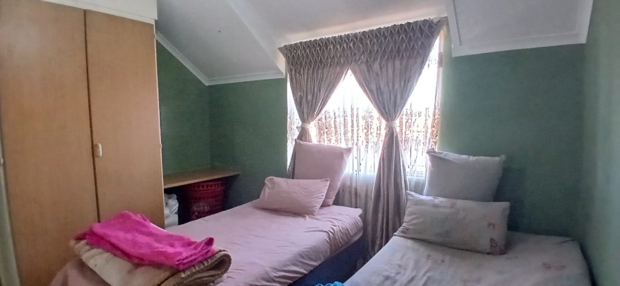 3 Bedroom Property for Sale in Heuweloord Gauteng