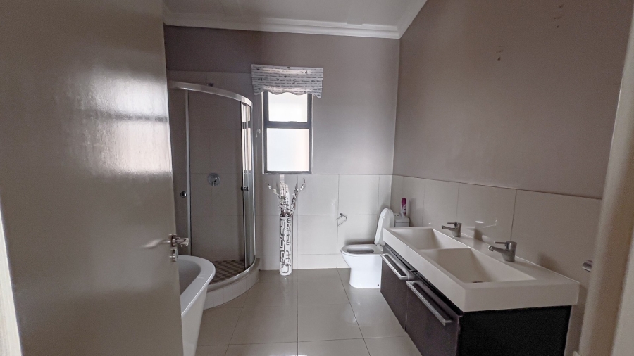 To Let 3 Bedroom Property for Rent in Solheim Gauteng