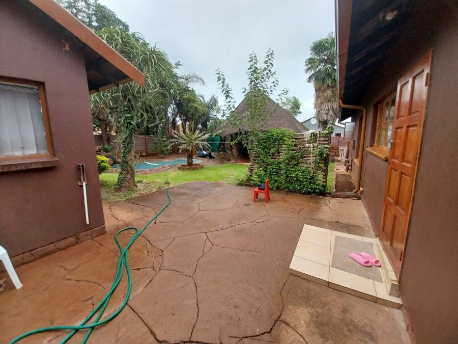 3 Bedroom Property for Sale in The Orchards Gauteng