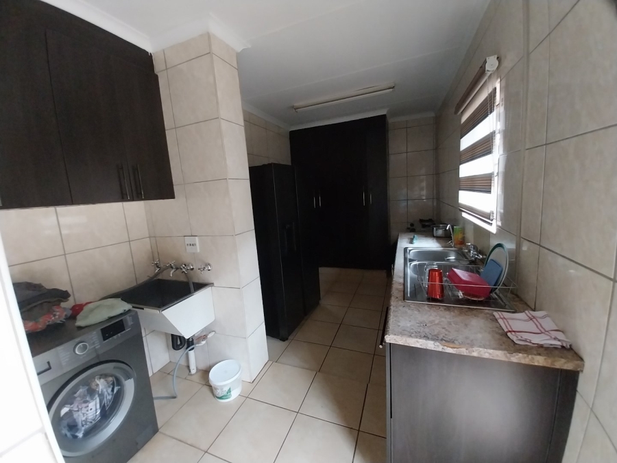 3 Bedroom Property for Sale in The Orchards Gauteng