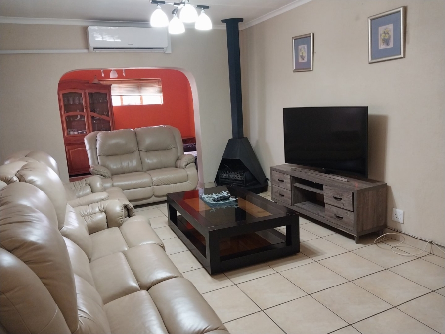 3 Bedroom Property for Sale in The Orchards Gauteng