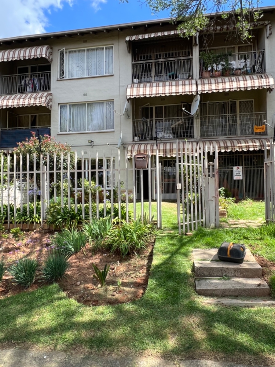 To Let 2 Bedroom Property for Rent in Windsor West Gauteng