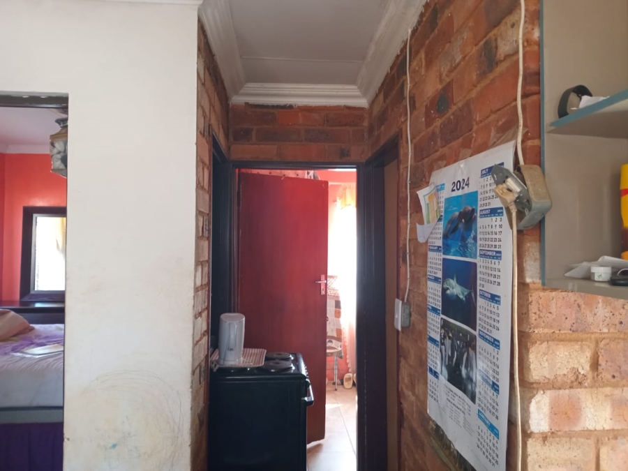 2 Bedroom Property for Sale in Shangrila Gauteng