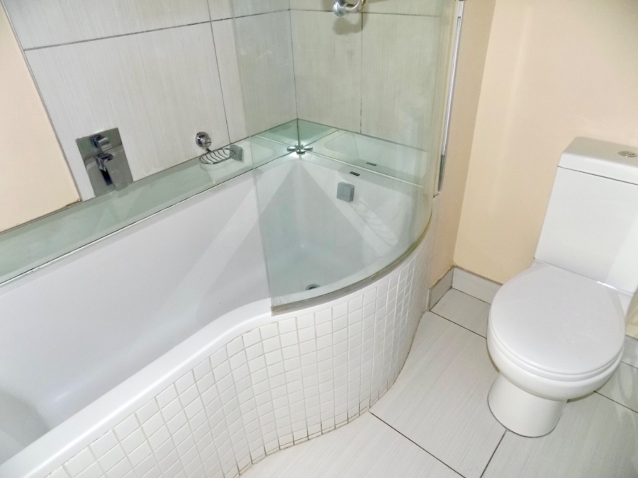 To Let 2 Bedroom Property for Rent in Rivonia Gauteng