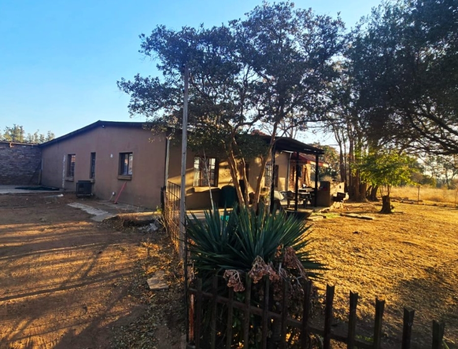 3 Bedroom Property for Sale in Grootvaly AH Gauteng