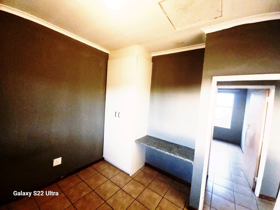 To Let 2 Bedroom Property for Rent in Kempton Park Central Gauteng