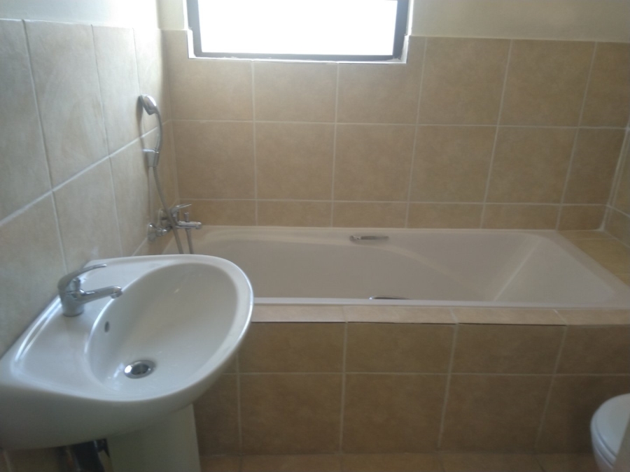 To Let 2 Bedroom Property for Rent in Chantelle Gauteng